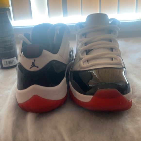 Jordan 11s - Picture 2 of 5